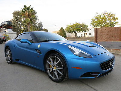 Ferrari : California California 2010 ferrari california damaged wrecked rebuildable salvage low reserve 10
