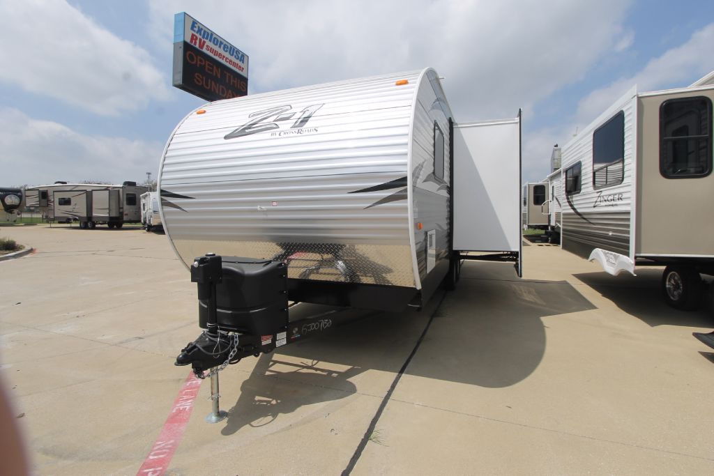 2016 Crossroads Rv Hill Country HCT33BD