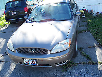 Ford : Taurus 4 DOOR 2004 ford taurus 4 door car