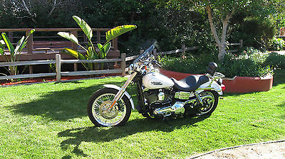 Harley-Davidson : Dyna 2005 lowrider only 3000 miles