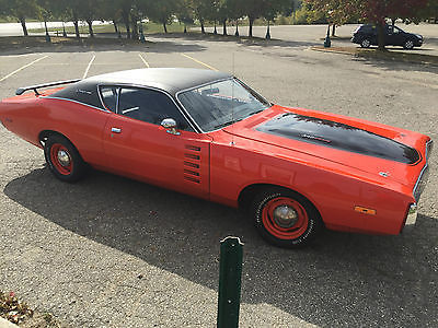 Dodge : Charger base coupe 1972 charger rallye 340 4 speed