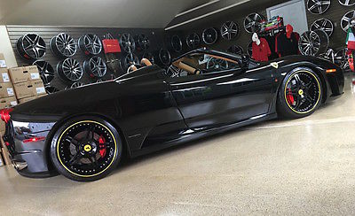 Ferrari : 430 DAYTONA SEATS   CARBON FIBER PKG  HIFI PKG  DAYTONA SEATS F1 CARBON FIBER / SPIDER SHOWROOM COND DEALER SERVICED UP TO DATE