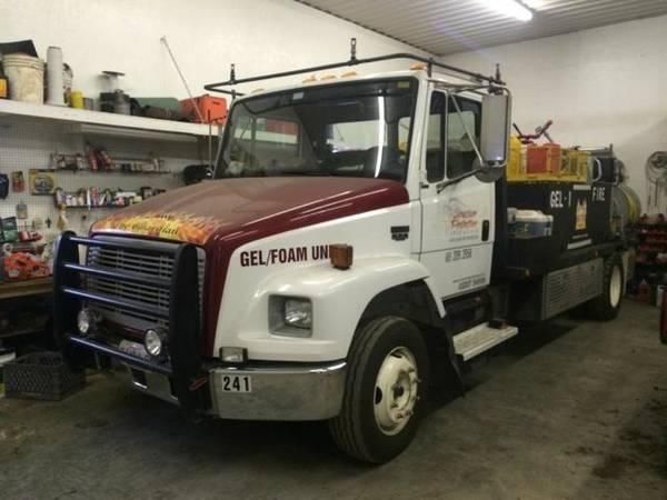 FIRE TRUCK: 1996 Freight Liner FL 60 for sale in Rapid city SD.