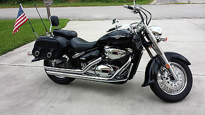 Suzuki : Boulevard Excellent condition with many extras!!!