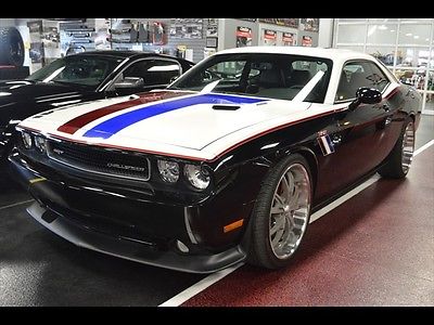 Dodge : Challenger SRT8 392 CUSTOM clean 392 6 speed manual FAST one of a kind custom paint and wheels