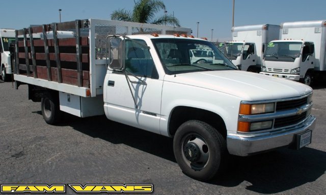 2000 Chevrolet C3500 Chassis