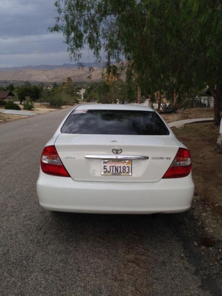 2004 Toyota Camry 4 cylinders white