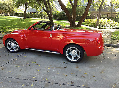 Chevrolet : SSR SSR 2004 chevy ssr with only 4100 miles