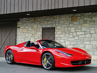 Ferrari : 458 Spider Stunning 458 Italia Spider, only 2k mi, $305k MSRP, Black Leather, Carbon Fiber