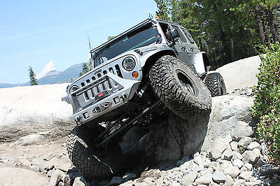 Jeep : Wrangler SPORT CUSTOM Jeep Wrangler Unlimited Dana 60 axles Coilovers 40