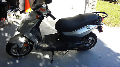 Other Makes : SYM BMW SYM SCOOTER GAS AUTOMATIC LESS THAN 3k MILES