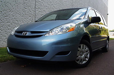 Toyota : Sienna 5dr LE 7-Pas HANDICAP LIFT MINIVAN POWER SLIDING DOOR RUNS & DRIVES GREAT