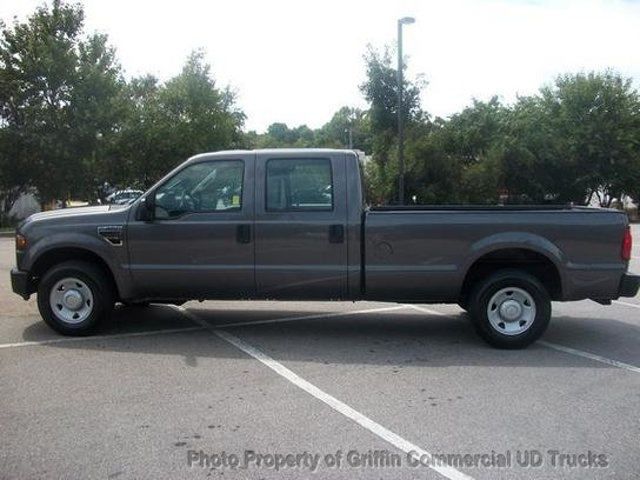 2008 Ford Super Duty Crew Cab Longbed 8 Foot Just