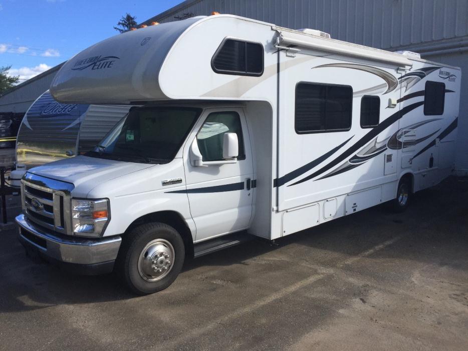 2013 Thor Motor Coach Freedom Elite 28U