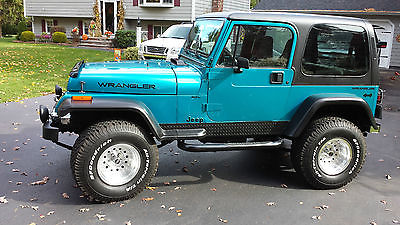 Jeep : Wrangler Base Sport Utility 2-Door 1992 jeep wrangler base sport utility 2 door 4.0 l 5 speed 4 wd blue ex cond