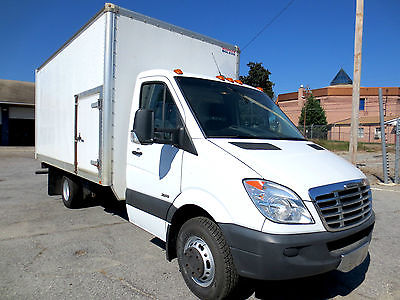 Mercedes-Benz : Sprinter 3500 2010 freightliner sprinter 3500 14 ft box truck new tires clean truck in and out