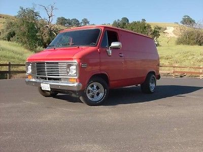Chevrolet : Other rare hard to find 72' Chevy no windows shorty Van