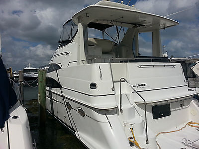 2001 CARVER 396 Motor Yacht --  DIESEL --  700 hrs - WHAT A STEAL!!!