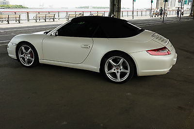 Porsche : 911 Carrera Convertible 2-Door 2006 porsche carrera cabriolet pearl white grey leather 38 k miles clean carfax