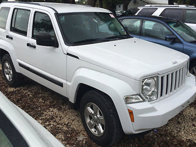 Jeep : Liberty Sport Sport Utility 4-Door 4 dr suv automatic gasoline 3.7 l v 6 cyl white