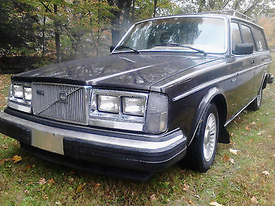 Volvo : 240 245 (station wagon) 1982 volvo 240 wagon diesel with veg oil conversion now runs on both fuels