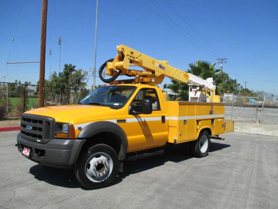 2005 Ford Ford F550 Altec At35g 4039 Bucket Truck