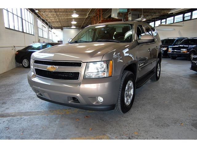 Chevrolet : Tahoe 4WD 4dr 1500 2007 chevrolet tahoe lt 4 wd one owner clean new tires