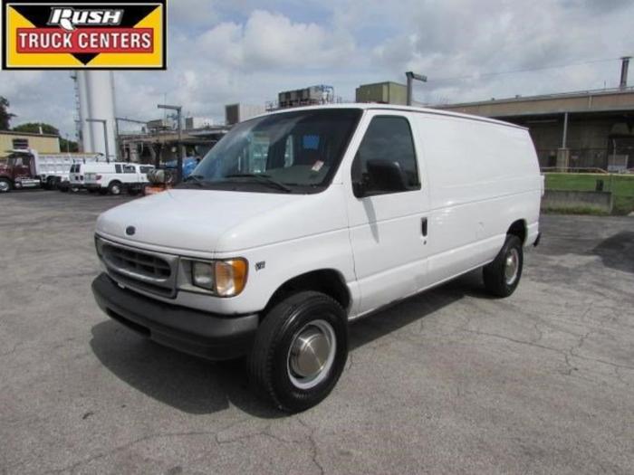 2001 Ford E-350