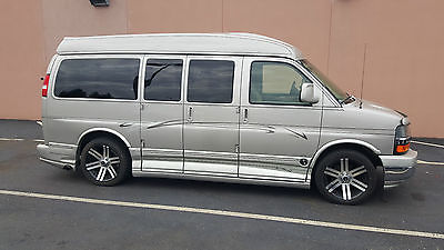 Chevrolet : Express Cargo Van 3D 2006 chevy express only 70 k miles completely loaded