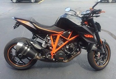 KTM : Other 2014 ktm super duke 1290 r with abs only 2 300 miles perfect condition