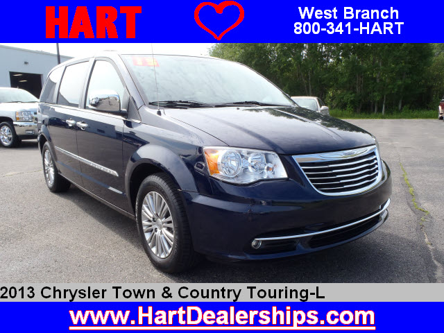 2013 Chrysler Town & Country Touring-L West Branch, MI