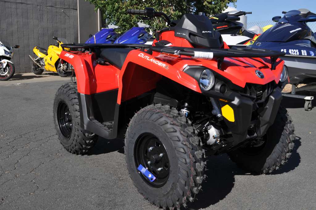2016 Can-Am Outlander L 450 Viper Red