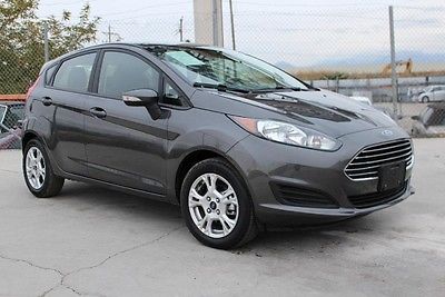 Ford : Fiesta SE  2015 ford fiesta se salvage wrecked repairable only 8 k miles gas saver l k