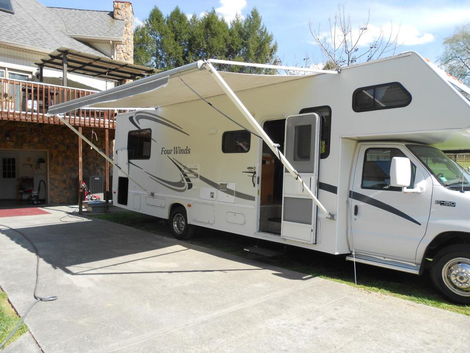 2006 Four Winds Chateau 31V