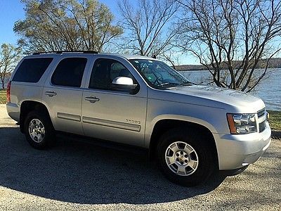 Chevrolet : Tahoe LS 2010 chevrolet tahoe chevy ls rwd silver low miles clean great value many option