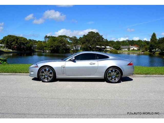 Jaguar : XK XK 2dr Hatch XK8 COUPE ONE OWNER 43,745 MILES 4.2 V8 AUTOMATIC PADDLE SHIFT PUSH BUTTON START