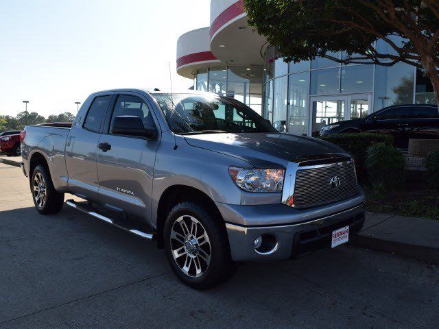 Toyota : Tundra 4x2 Double C 4 x 2 double c 4.6 l chrome multi function display stability control electronic 3