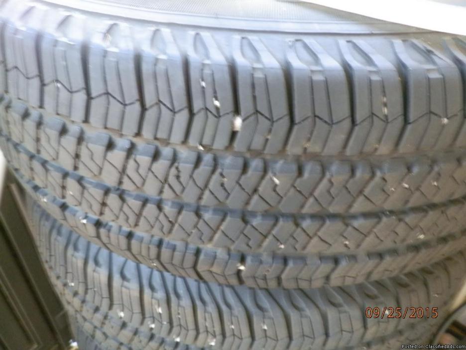 tires P255/75/R17, 0