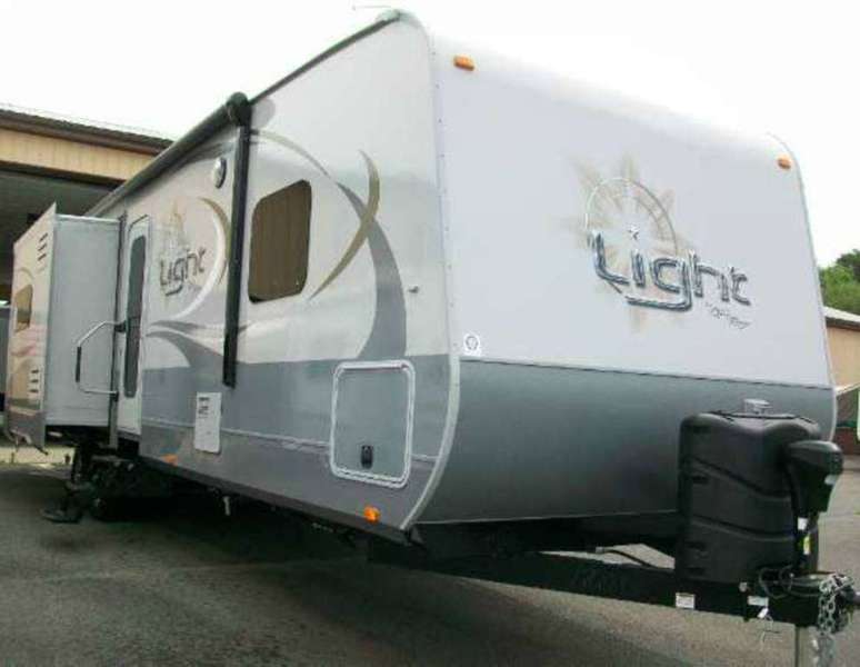 2016 Open Range Light 319RLS