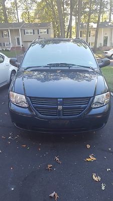 Dodge : Grand Caravan None 2005 dodge grand caravan handicap accessible 2 wd low mileage navy blue