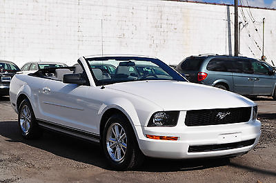 Ford : Mustang Base V6  Only 49K Automatic 4.0L V6 Base Convertible Clean Low Miles Rebuilt Title 06 08