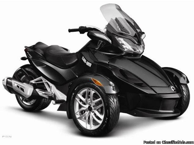 THIS WEEKEND ONLY! WAS $18,899! New 2013 Can-Am Spyder ST SM5 #9263