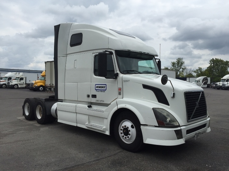 2011 Volvo Vnl64t670