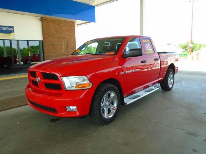 2012 RAM 1500 ST Mount Vernon, MO