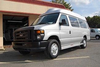 Ford : E-Series Van 3 Pos. VERY NICE, LOW MILEAGE, HANDICAP ACC, WHEELCHAIR LIFT EQUIPPED VAN...UNIT# 2064T