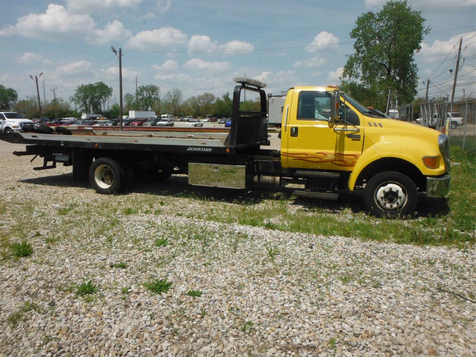 2008 Ford F600
