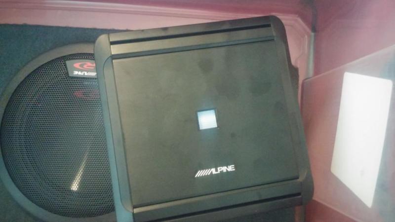 Apline matching Amp and enclosed type, 3