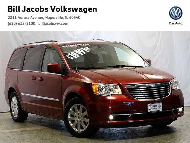 2014 Chrysler Town & Country Touring Naperville, IL