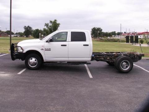 2014 RAM 3500HD CHASSIS CAB 4 DOOR CHASSIS TRUCK, 1