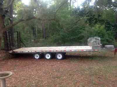 Flatbed equipment trailer,  25ft     -priced to sell-